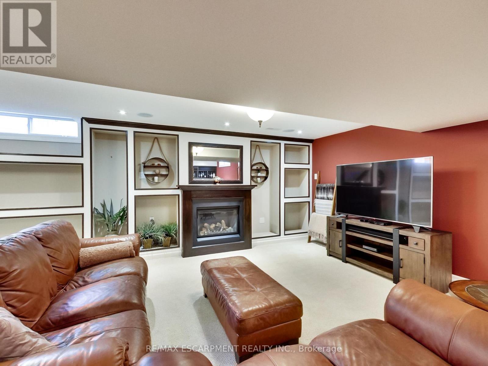 89 Toulon Avenue, Hamilton, Ontario  L9K 0E7 - Photo 33 - X12189204