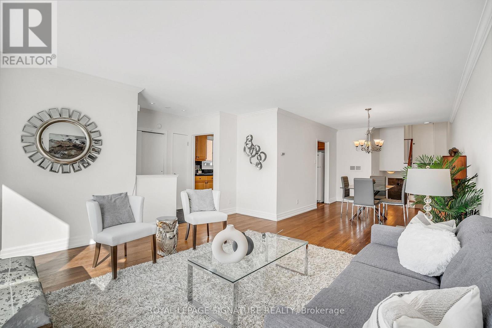 25 Roywood Drive, Toronto, Ontario  M3A 2C7 - Photo 7 - C12774356