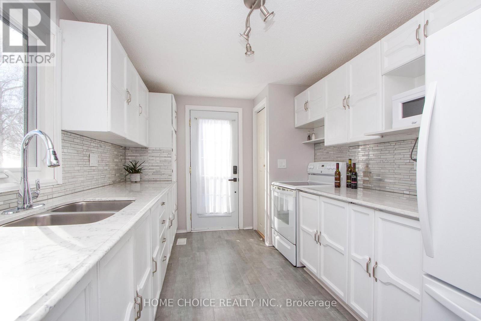 87 Bluffs Road, Clarington, Ontario  L1B 1B9 - Photo 15 - E12774348