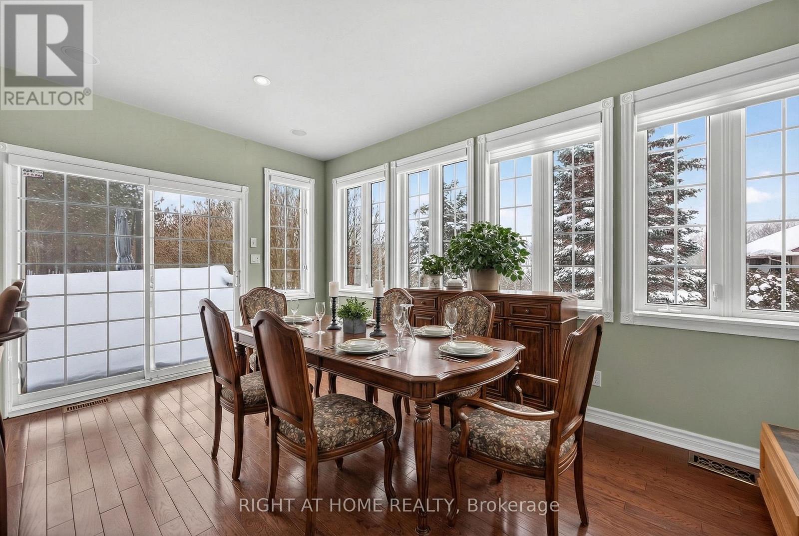 54 Highland Drive, Oro-Medonte, Ontario  L0L 2L0 - Photo 16 - S12774372