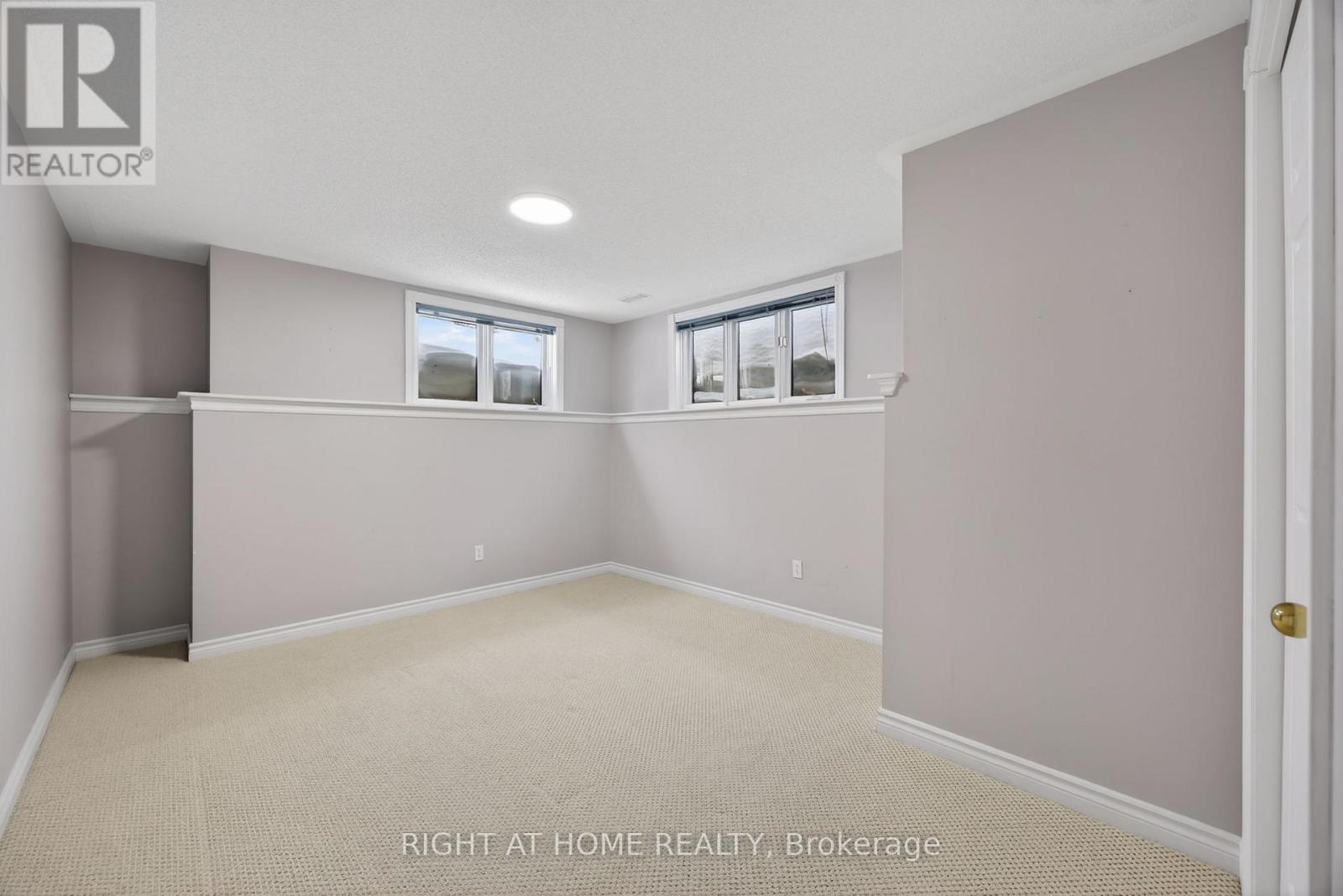 54 Highland Drive, Oro-Medonte, Ontario  L0L 2L0 - Photo 41 - S12774372