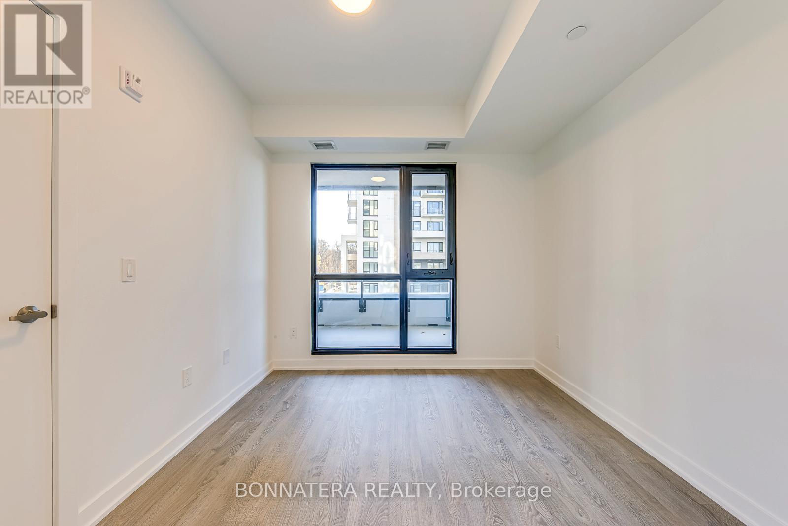 210 - 720 Whitlock Avenue, Milton, Ontario  L9E 2B5 - Photo 21 - W12774364