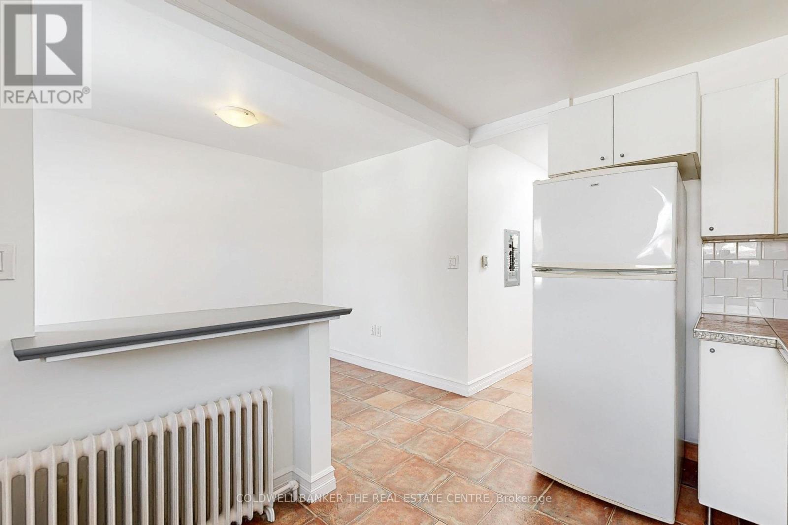 686a The Queensway, Toronto, Ontario  M8Y 1K9 - Photo 29 - W12774368