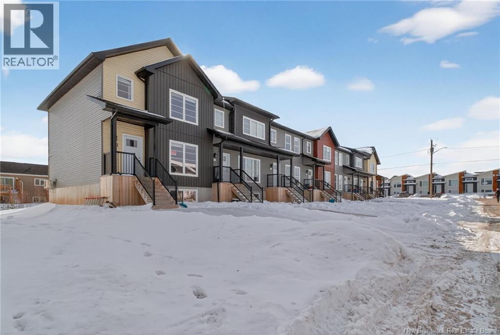 412-424 Damien Street, Dieppe, New Brunswick  E1A 9C3 - Photo 3 - NB133427