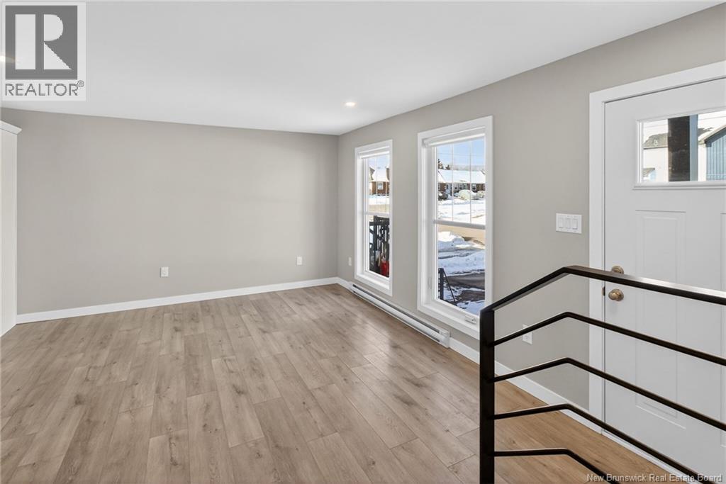 412-424 Damien Street, Dieppe, New Brunswick  E1A 9C3 - Photo 5 - NB133427