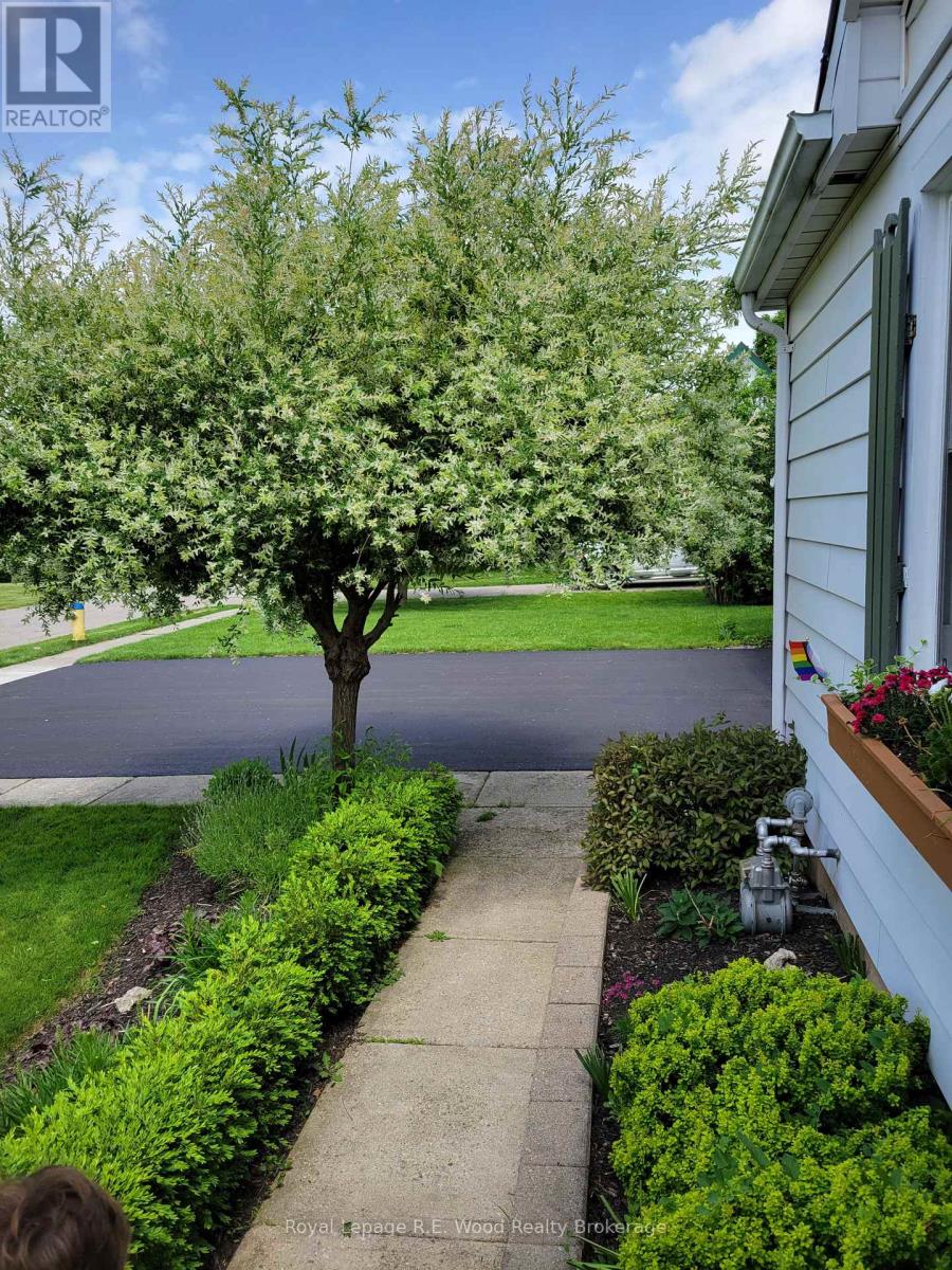 14 Albert Street, Norwich (Norwich Town), Ontario  N0J 1P0 - Photo 4 - X12774416