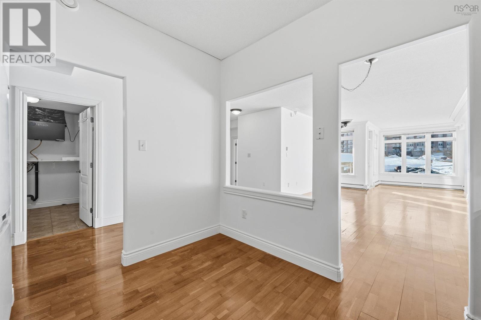 202 79 Bedros Lane, Halifax, Nova Scotia  B3M 4X5 - Photo 8 - 202602474