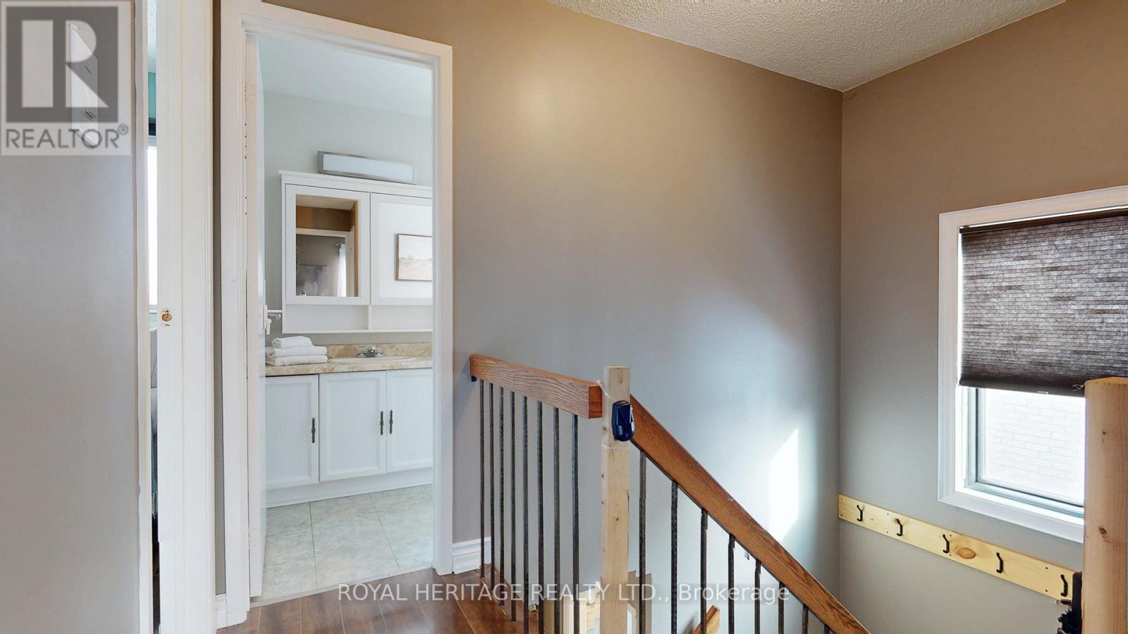 636 Beckworth Square, Pickering, Ontario  L1V 3X4 - Photo 17 - E12774380