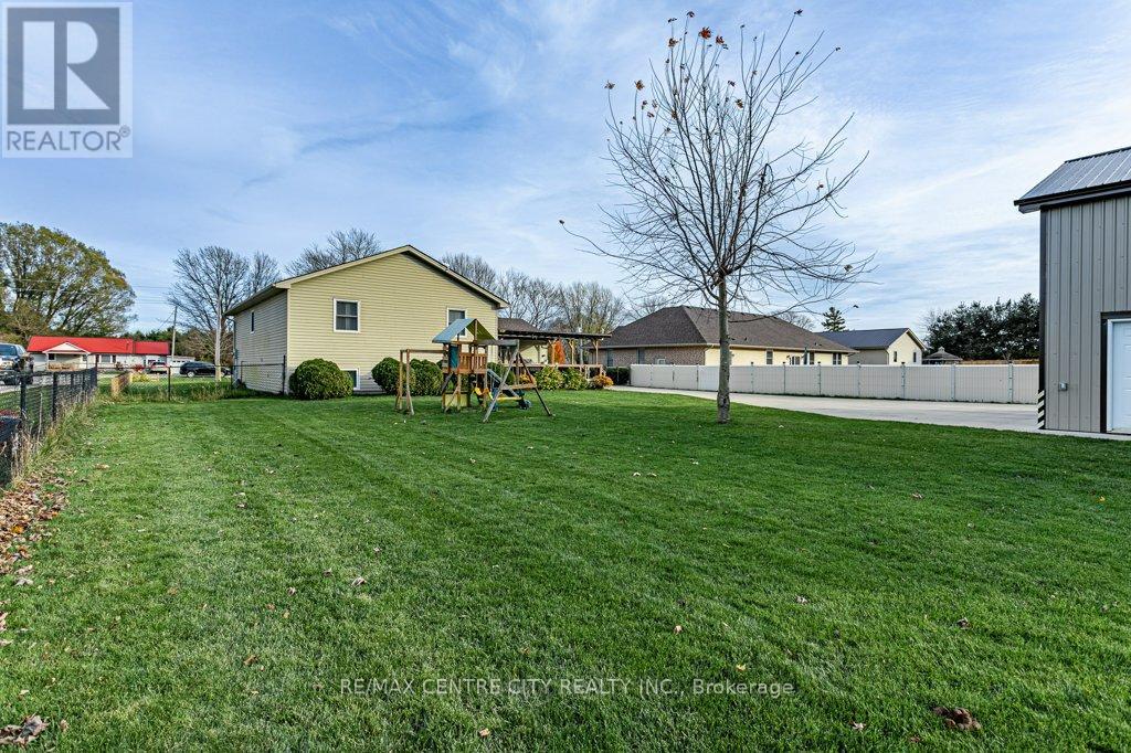 6851 Springfield Road S, Malahide, Ontario  N5H 2R5 - Photo 13 - X12774388