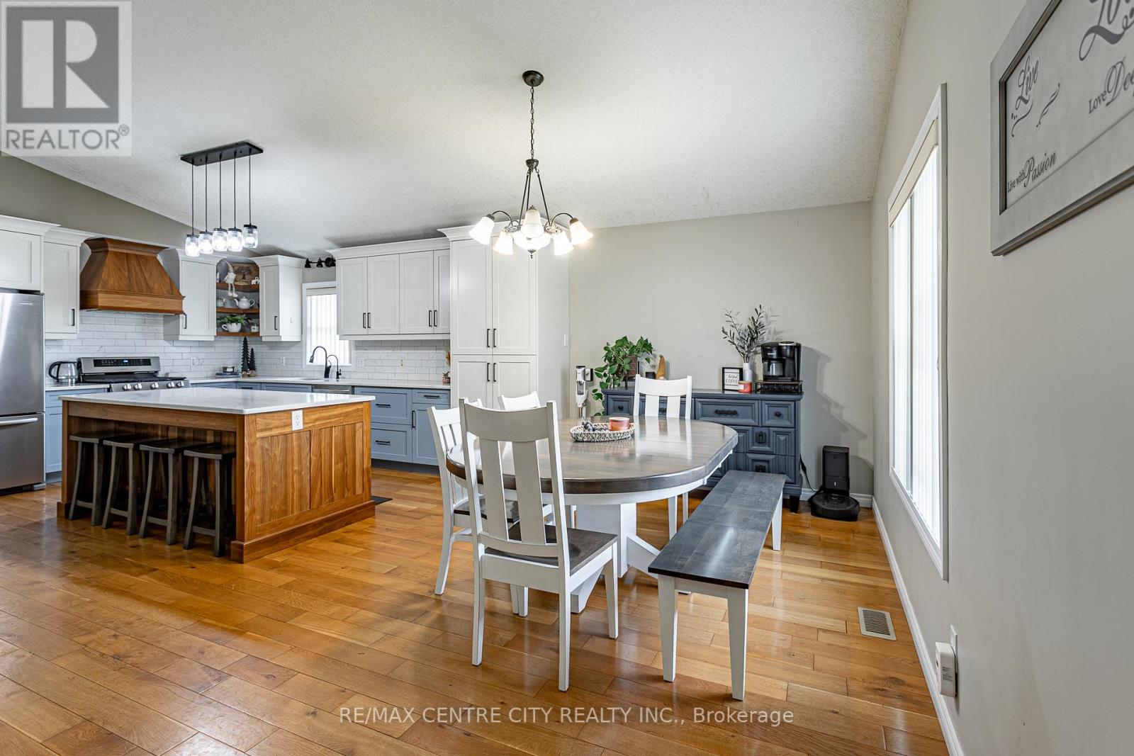 6851 Springfield Road S, Malahide, Ontario  N5H 2R5 - Photo 18 - X12774388