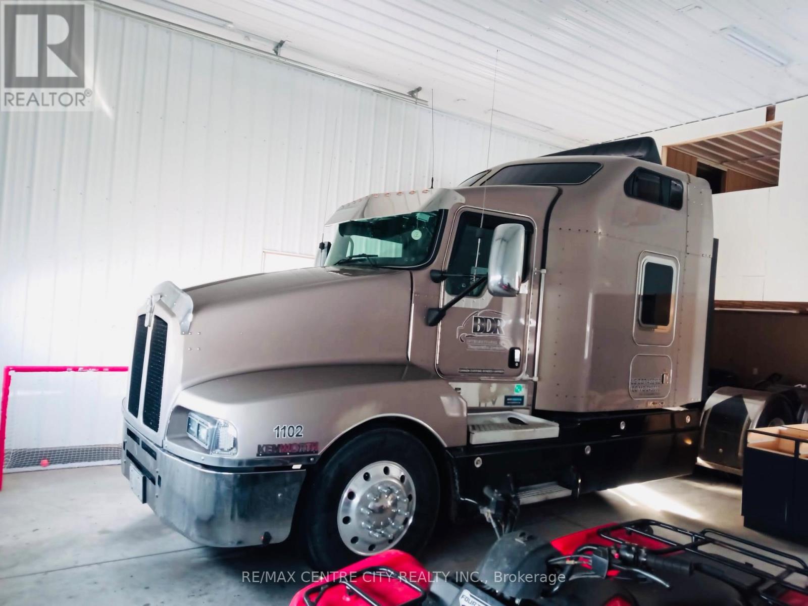 6851 Springfield Road S, Malahide, Ontario  N5H 2R5 - Photo 8 - X12774388