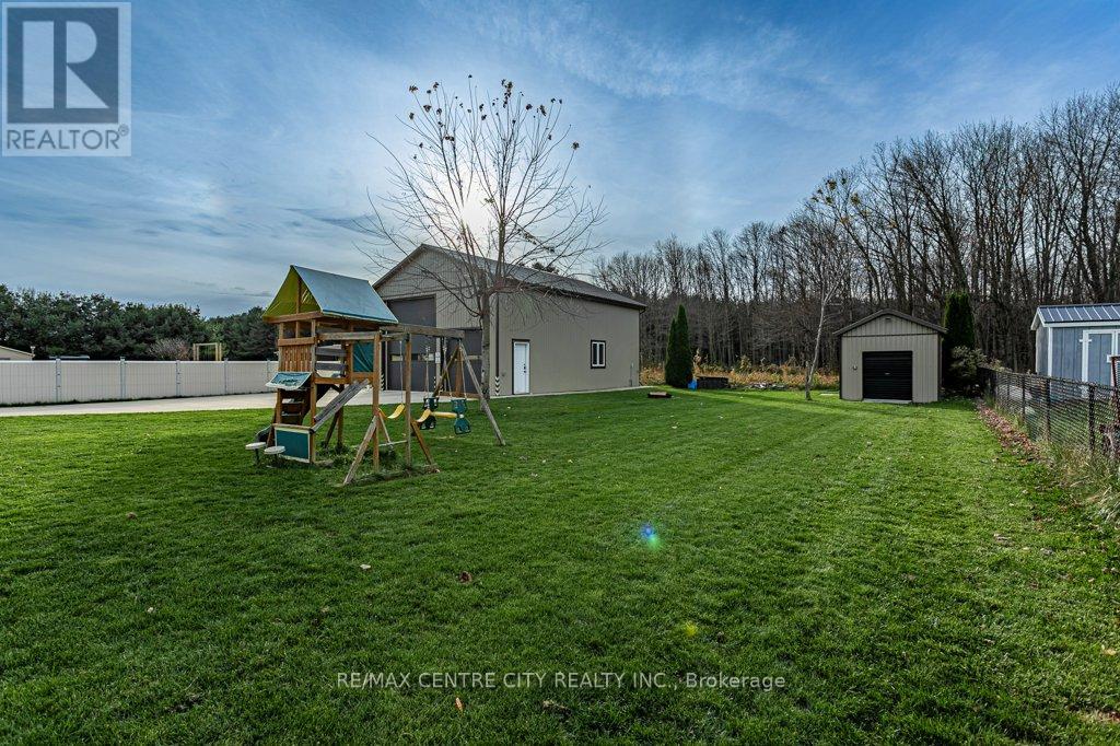 6851 Springfield Road S, Malahide, Ontario  N5H 2R5 - Photo 9 - X12774388