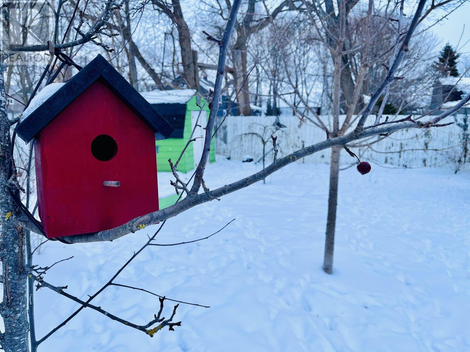 77 Russell Street, Summerside, Prince Edward Island  C1N 5H7 - Photo 4 - 202528732