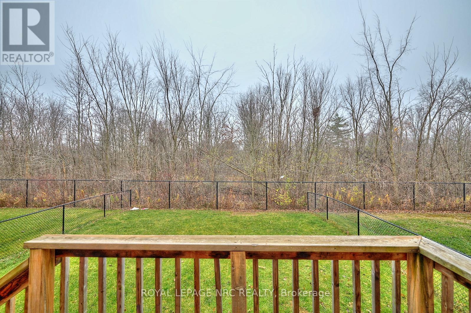 9204 White Oak Avenue, Niagara Falls, Ontario  L2G 0G7 - Photo 39 - X12774396