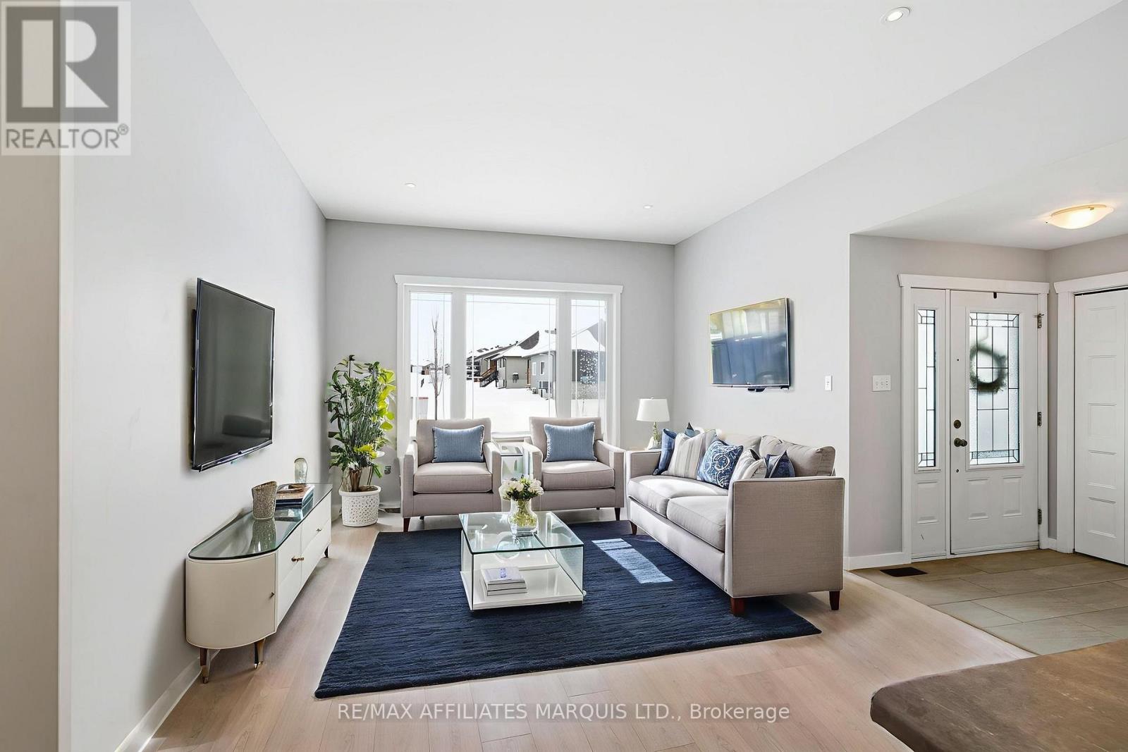 92 Butternut Drive, Cornwall, Ontario  K8H 0G9 - Photo 5 - X12769168