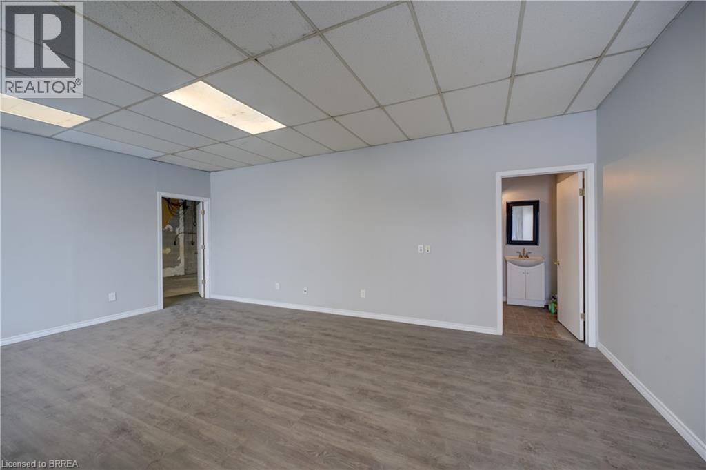 84 Copernicus Boulevard Unit# 2, Brantford, Ontario  N3P 1K5 - Photo 6 - 40784892