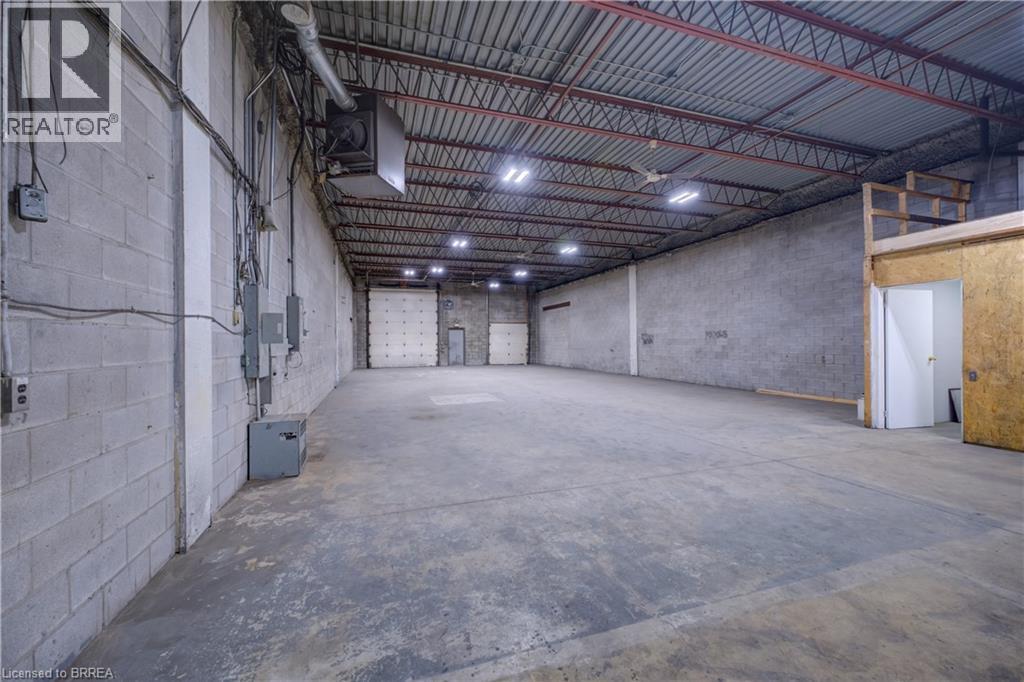 84 Copernicus Boulevard Unit# 2, Brantford, Ontario  N3P 1K5 - Photo 19 - 40784892