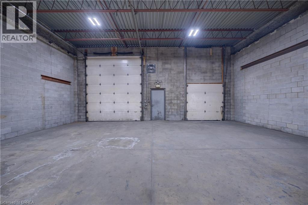 84 Copernicus Boulevard Unit# 2, Brantford, Ontario  N3P 1K5 - Photo 22 - 40784892