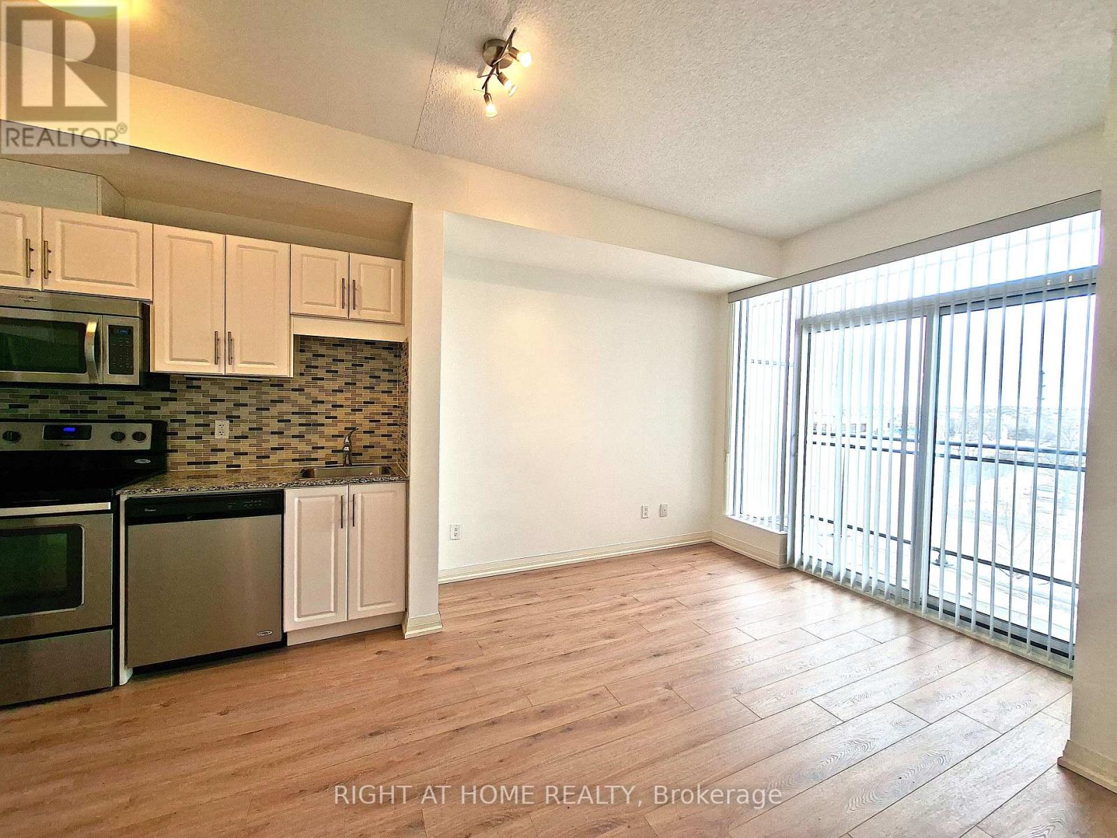 305 - 9506 Markham Road, Markham, Ontario  L6E 0S5 - Photo 22 - N12774386