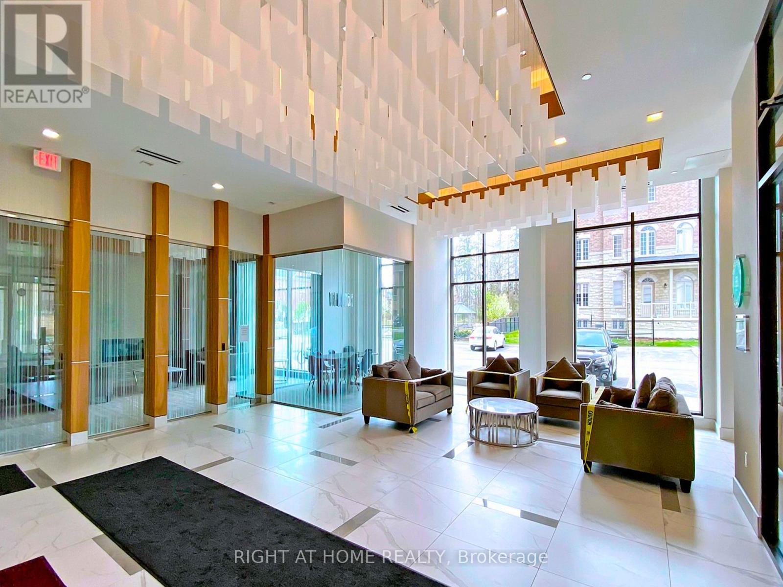 305 - 9506 Markham Road, Markham, Ontario  L6E 0S5 - Photo 4 - N12774386