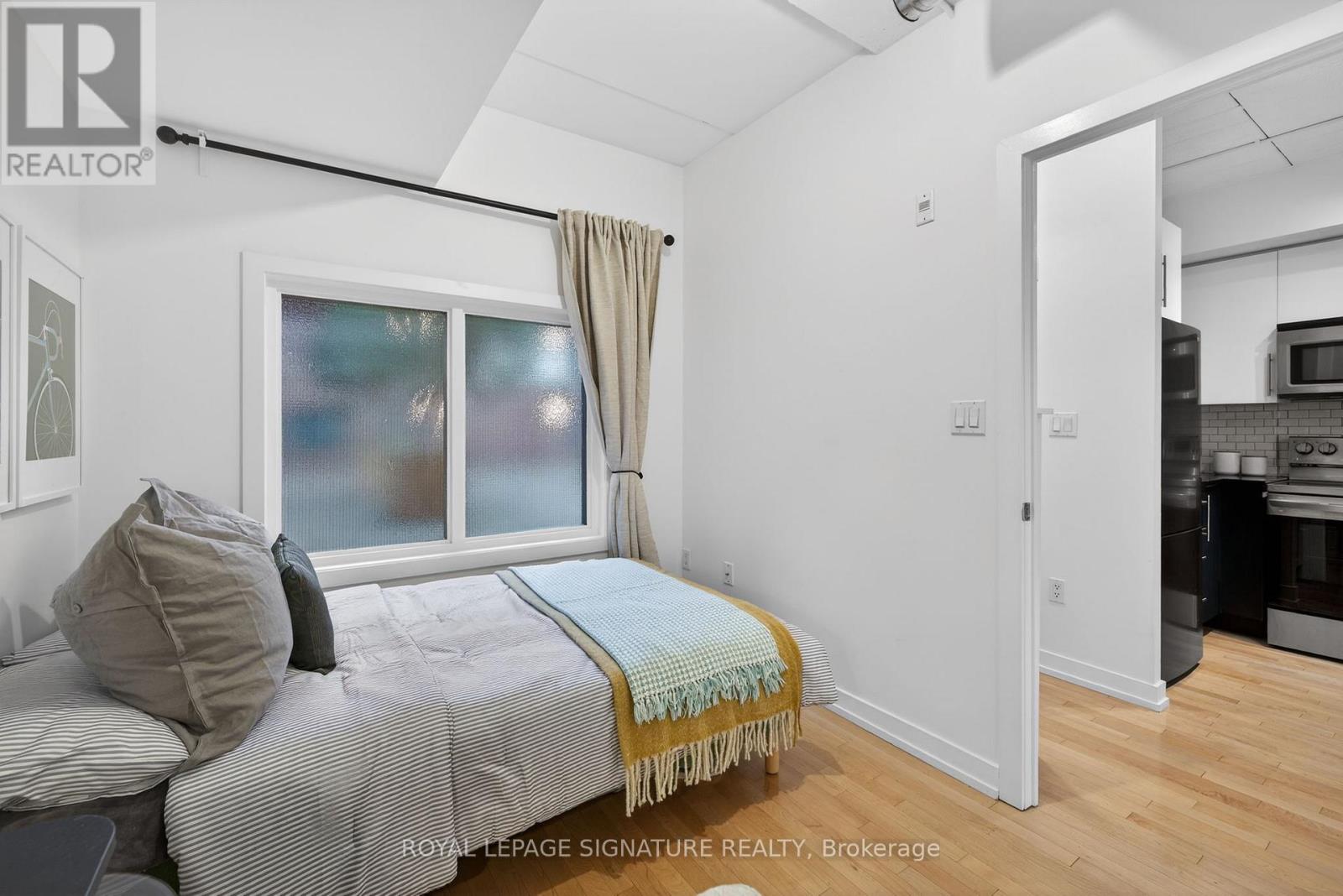 213 - 1100 Lansdowne Avenue, Toronto, Ontario  M6H 4K1 - Photo 30 - W12774402