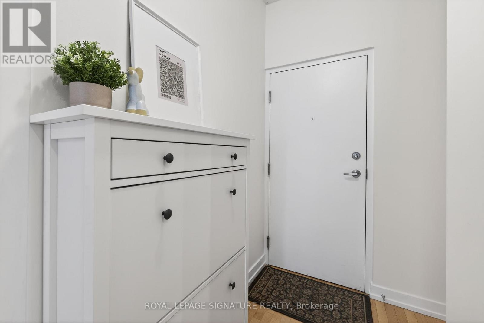 213 - 1100 Lansdowne Avenue, Toronto, Ontario  M6H 4K1 - Photo 5 - W12774402