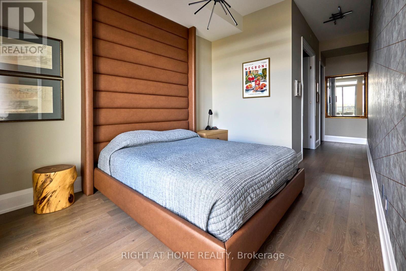 2003 - 20 Brin Drive, Toronto, Ontario  M8X 0B2 - Photo 12 - W12774418