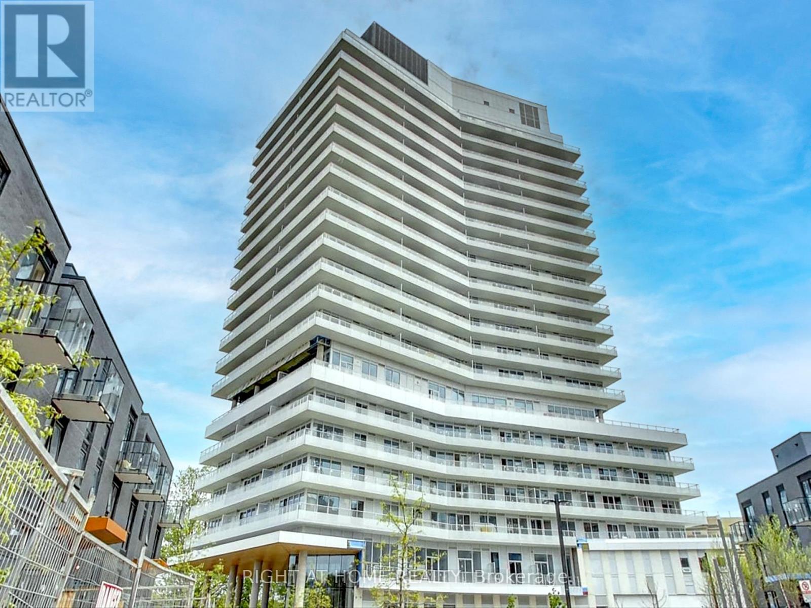 2003 - 20 Brin Drive, Toronto, Ontario  M8X 0B2 - Photo 24 - W12774418