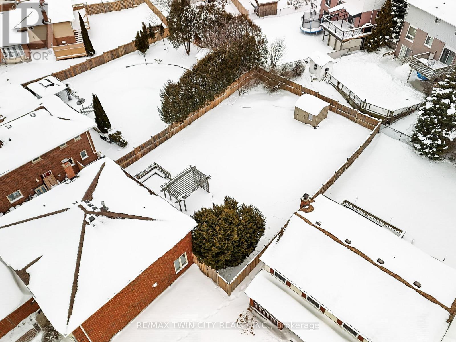 95 Old Meadow Lane, Waterloo, Ontario  N2T 1V2 - Photo 39 - X12774392