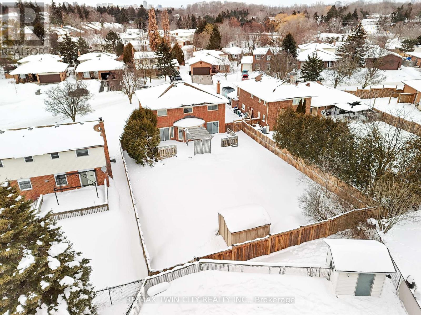 95 Old Meadow Lane, Waterloo, Ontario  N2T 1V2 - Photo 40 - X12774392