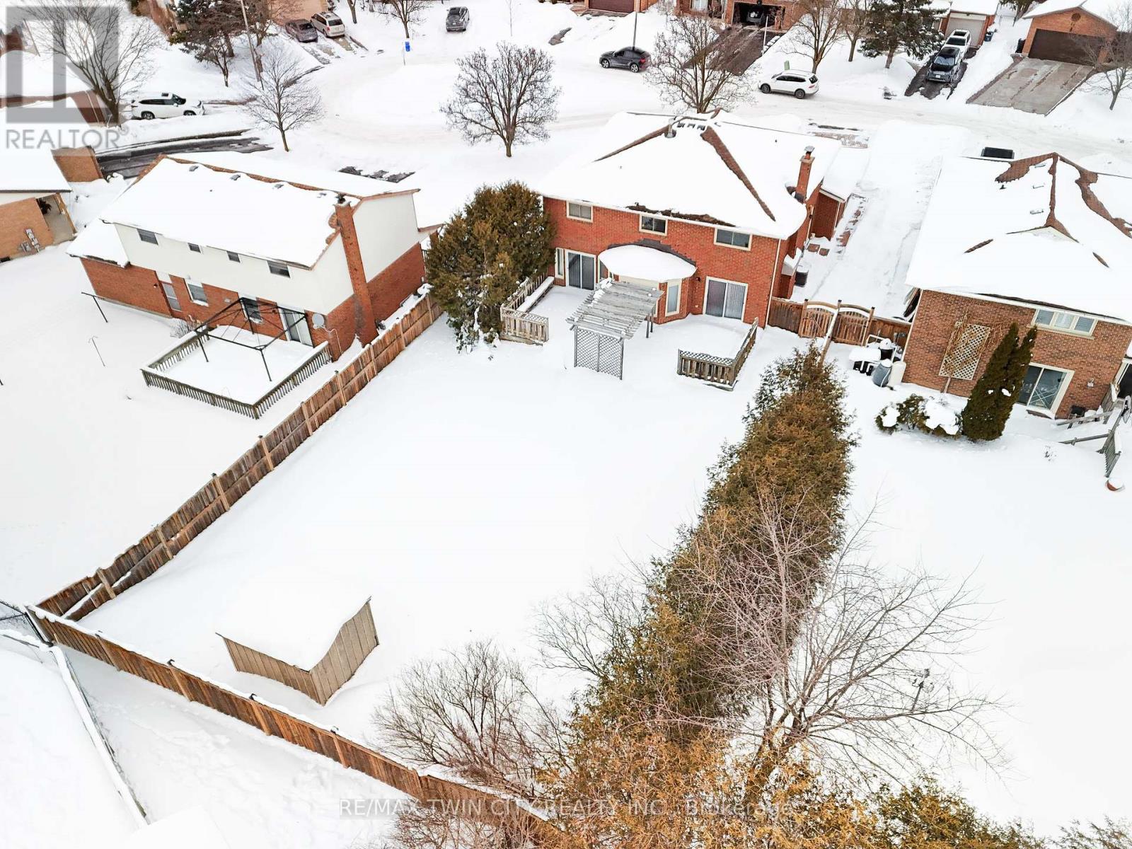 95 Old Meadow Lane, Waterloo, Ontario  N2T 1V2 - Photo 41 - X12774392