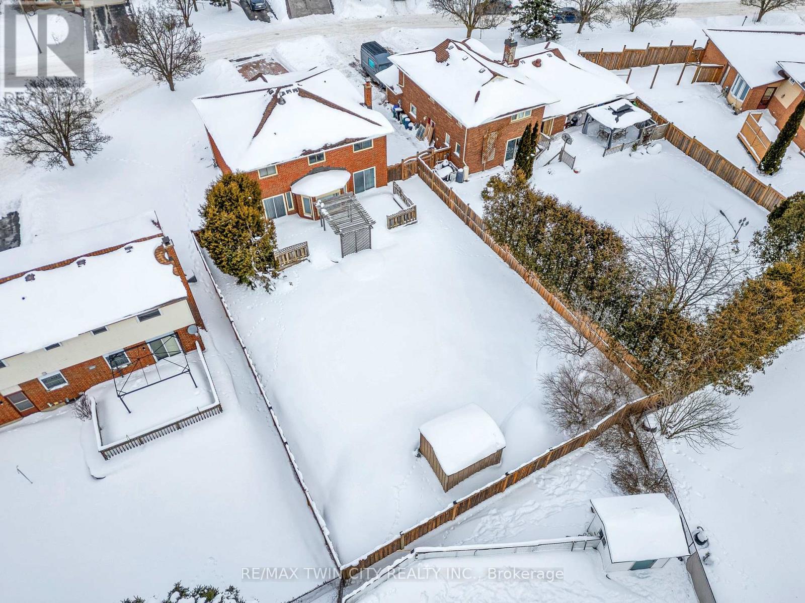 95 Old Meadow Lane, Waterloo, Ontario  N2T 1V2 - Photo 47 - X12774392