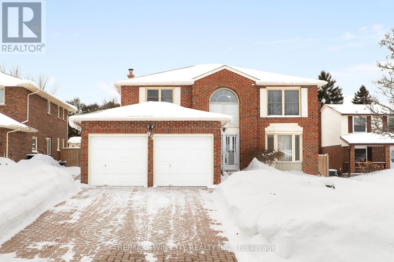 95 Old Meadow Lane, Waterloo, Ontario  N2T 1V2 - Photo 48 - X12774392