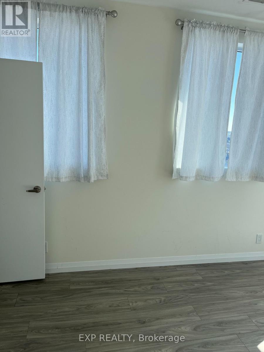 1704 - 104 Garment Street, Kitchener, Ontario  N2G 2B3 - Photo 10 - X12774408