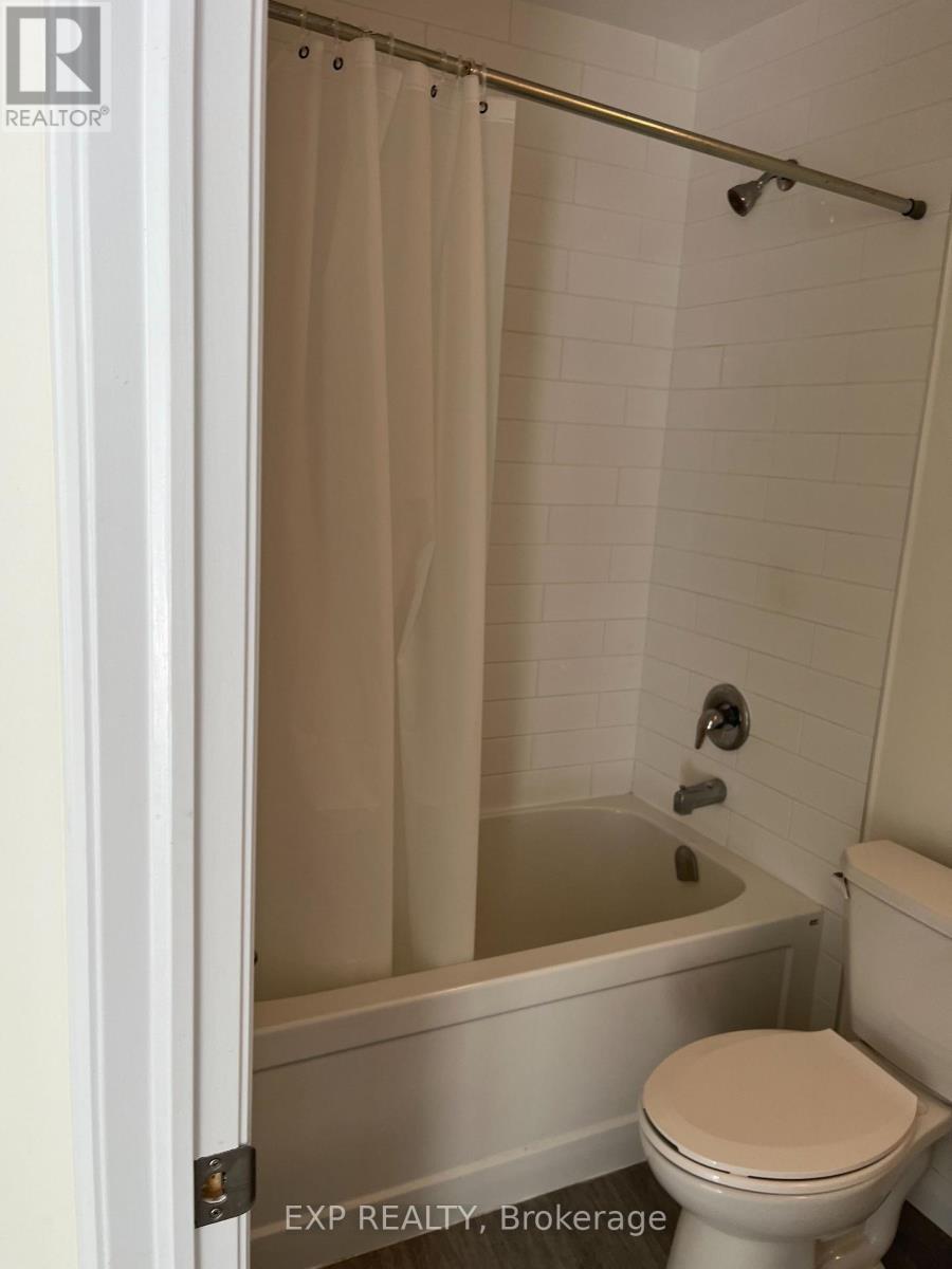 1704 - 104 Garment Street, Kitchener, Ontario  N2G 2B3 - Photo 13 - X12774408