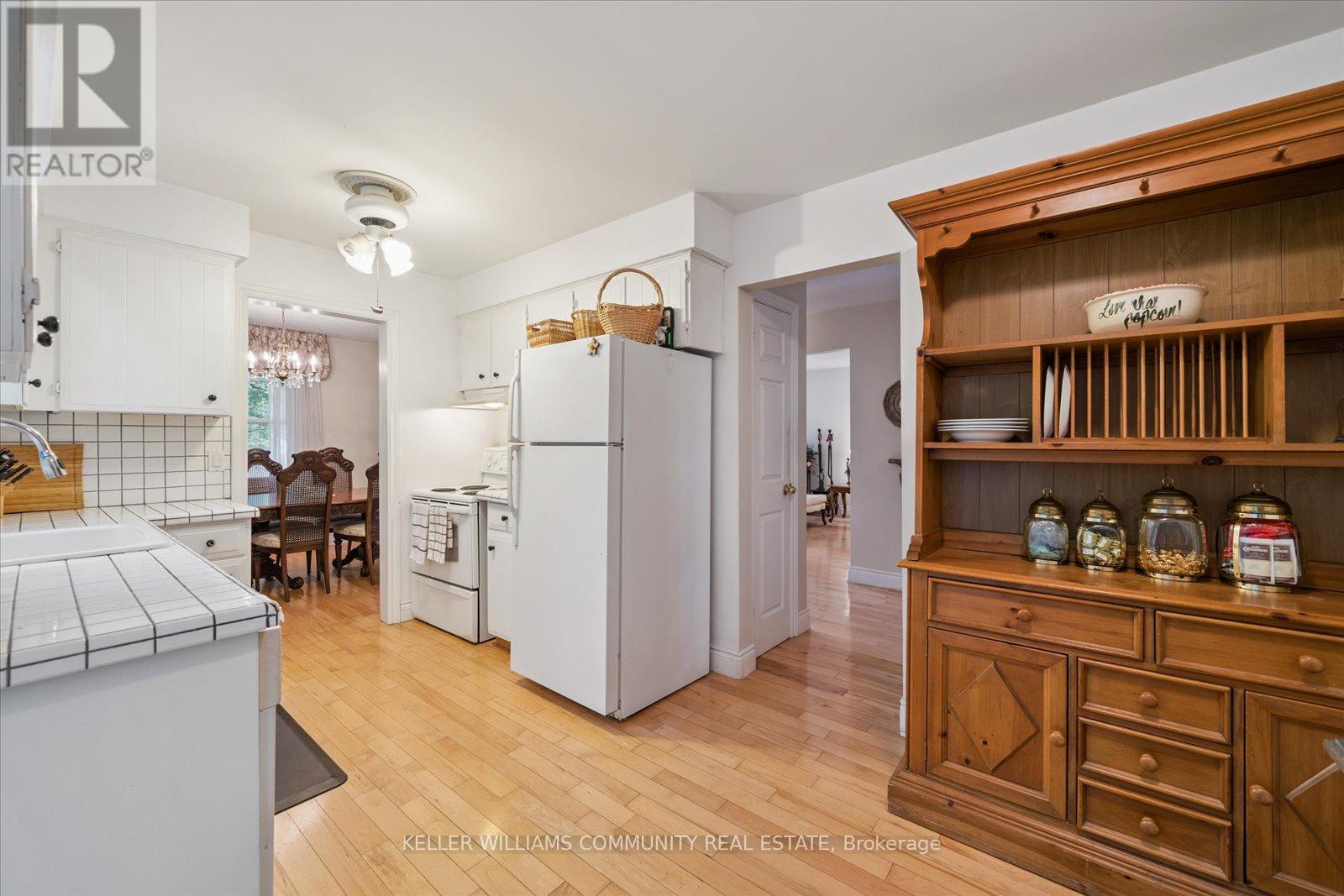 11 Bayleaf Court, Peterborough (Monaghan Ward 2), Ontario  K9K 1A2 - Photo 14 - X12774420