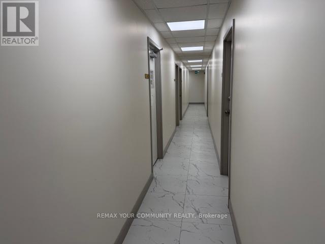 100 A - 107 Holland Street, Bradford West Gwillimbury, Ontario  L9N 1C3 - Photo 6 - N12483159