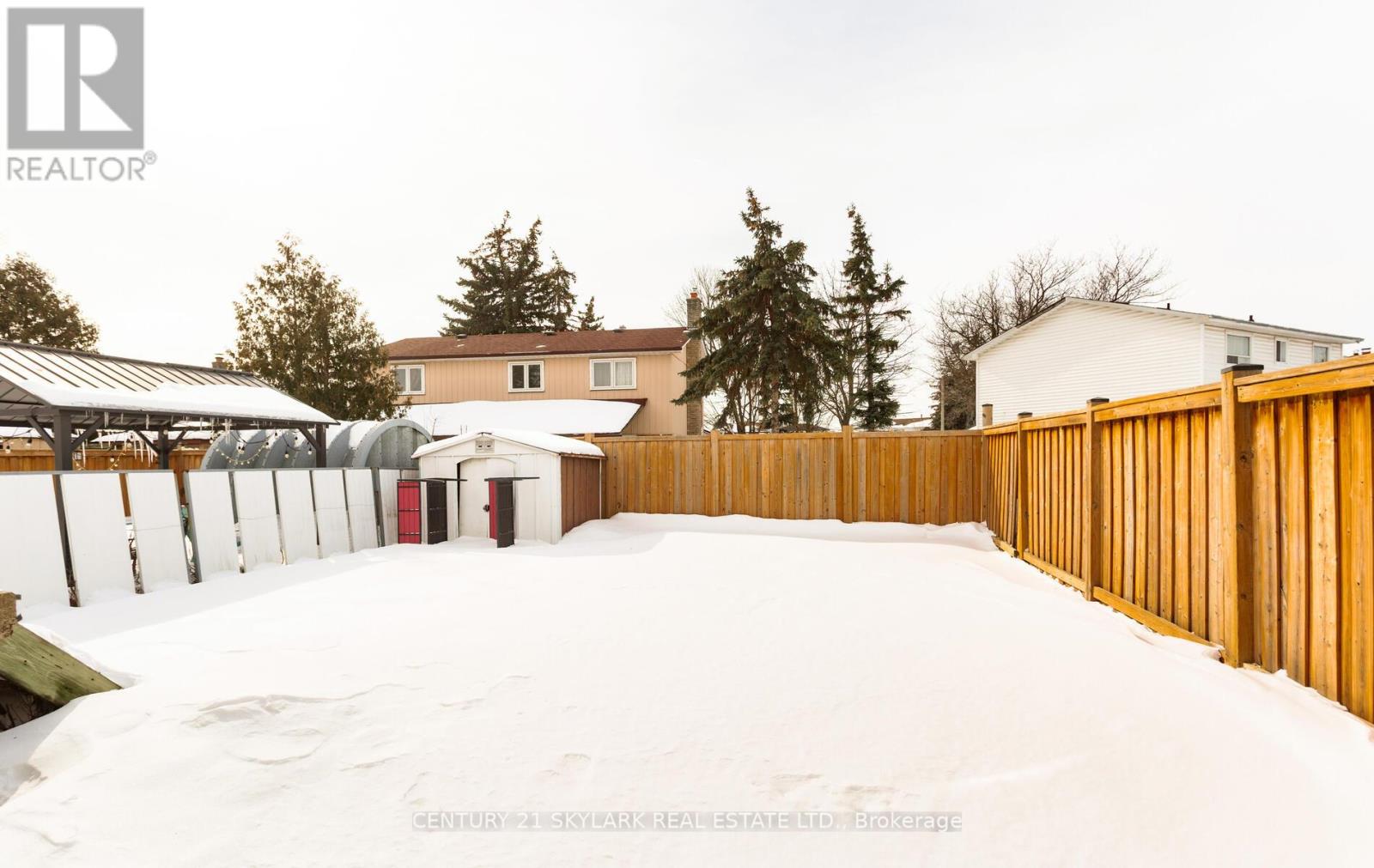 7646 Priory Crescent, Mississauga (Malton), Ontario  L4T 3H5 - Photo 19 - W12767904