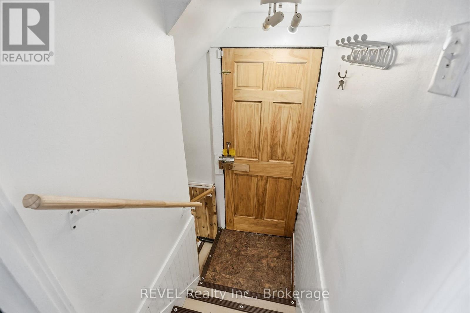 4908 Simcoe Street, Niagara Falls, Ontario  L2E 1V9 - Photo 34 - X12770696