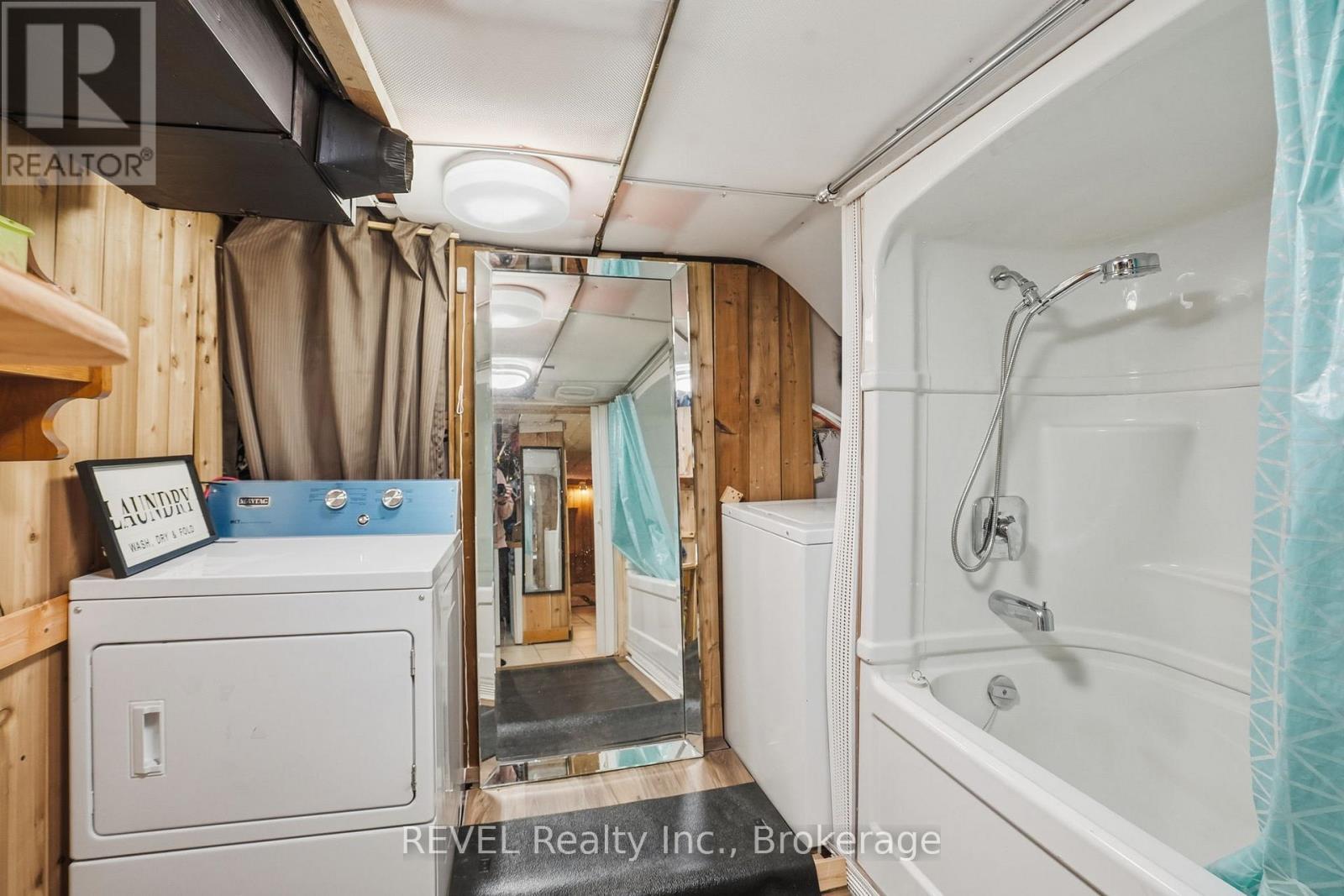 4908 Simcoe Street, Niagara Falls, Ontario  L2E 1V9 - Photo 38 - X12770696