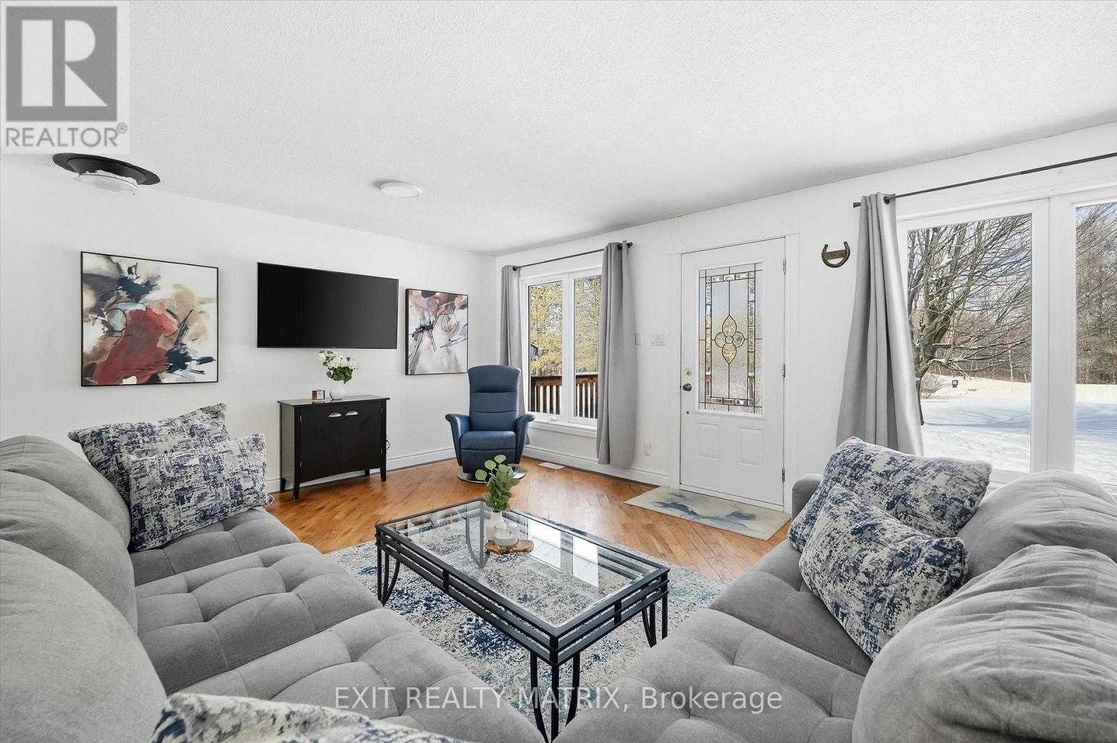 1285 Calypso Street, The Nation, Ontario  K0A 1M0 - Photo 5 - X12774452