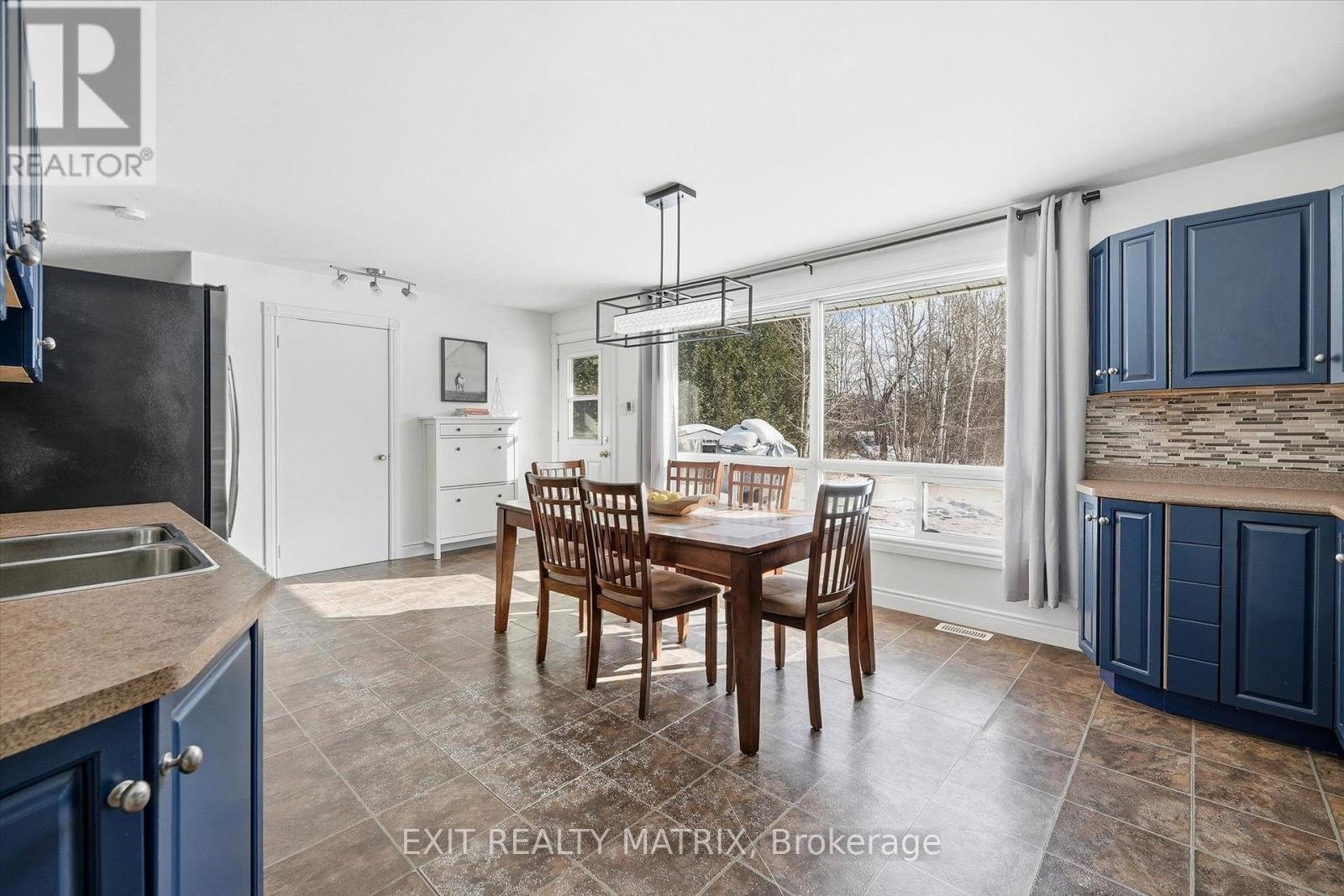 1285 Calypso Street, The Nation, Ontario  K0A 1M0 - Photo 9 - X12774452