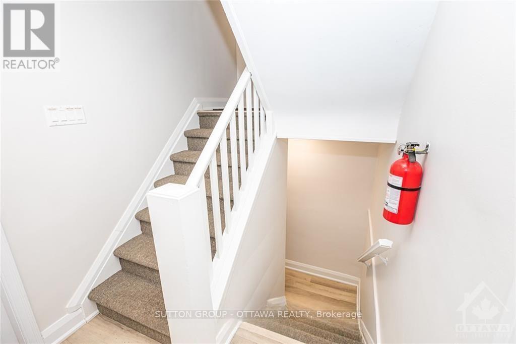 391 Greenwood Avenue, Ottawa, Ontario  K2A 0X4 - Photo 16 - X12774472