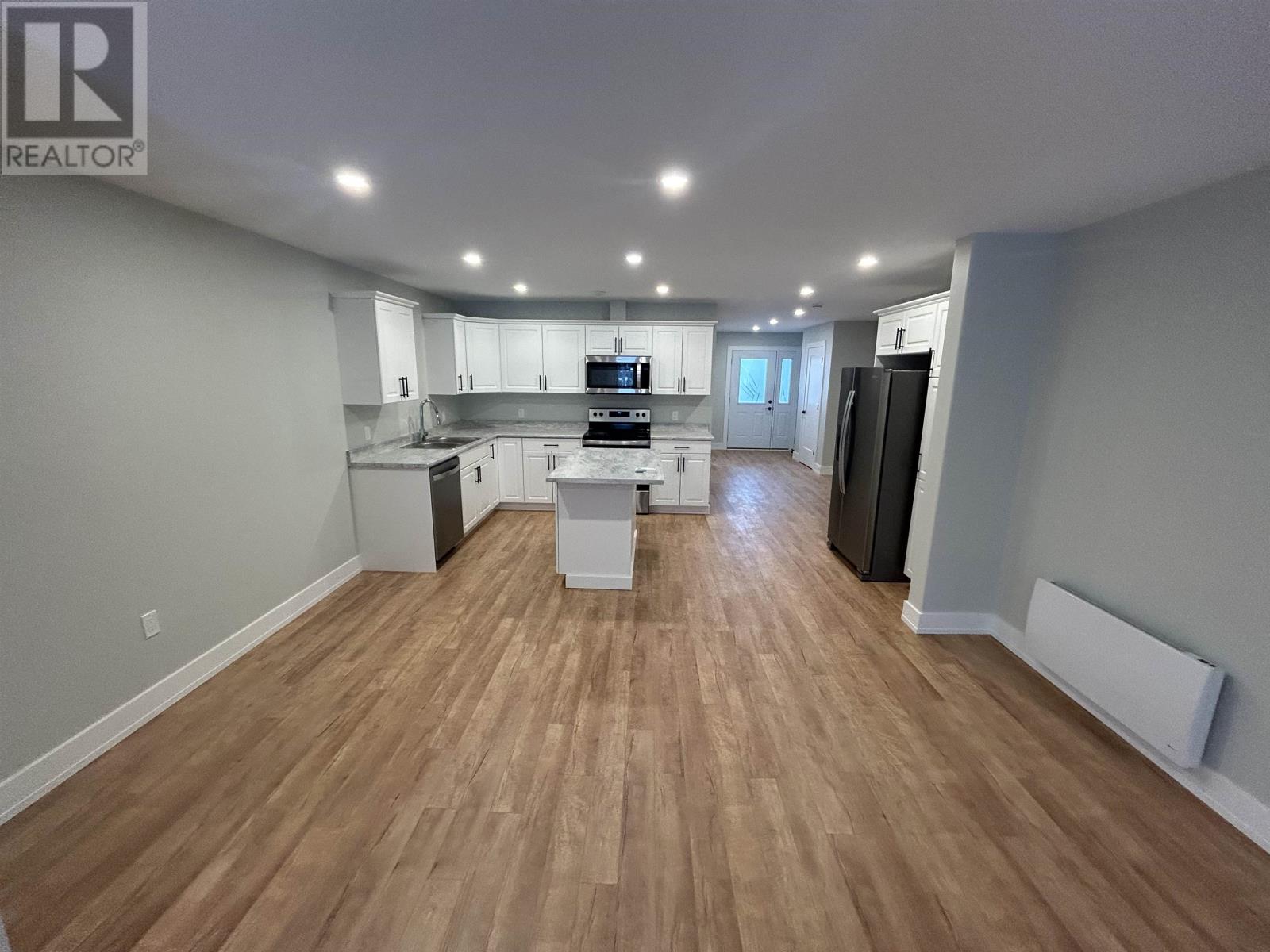 31 Fairdale Drive, Charlottetown, Prince Edward Island  C1C 0Y7 - Photo 6 - 202521213