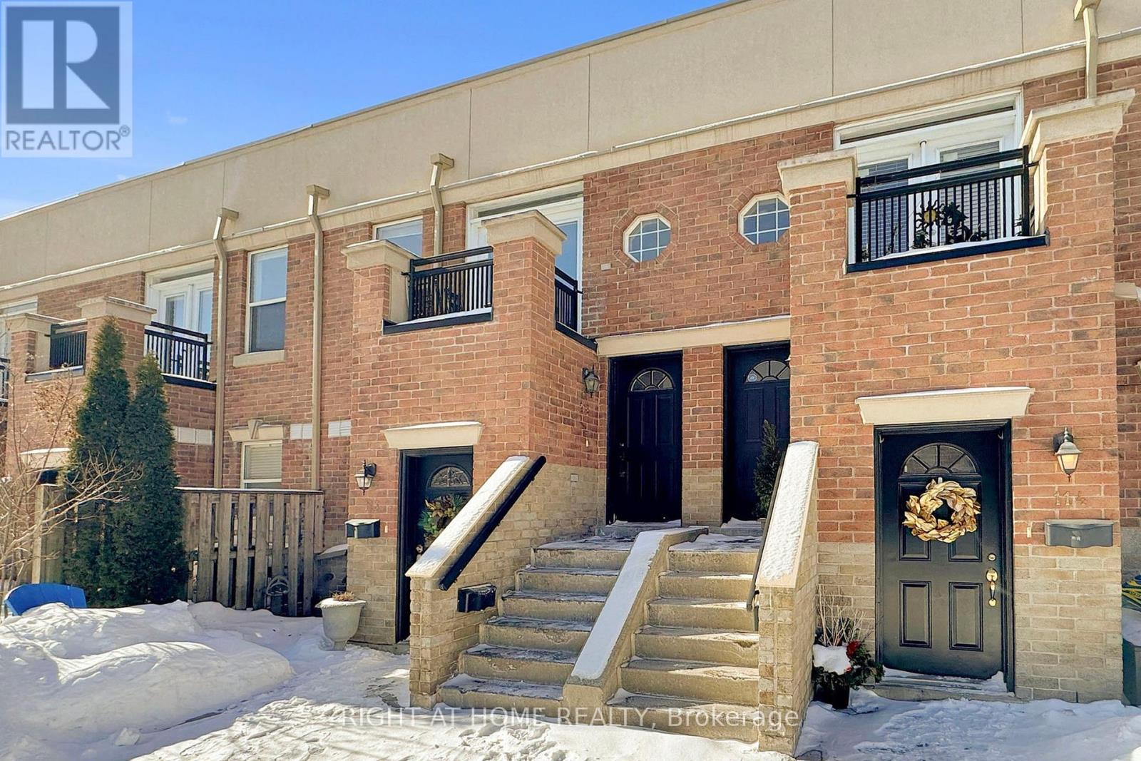 213 - 55 HALTON STREET, Toronto, Ontario