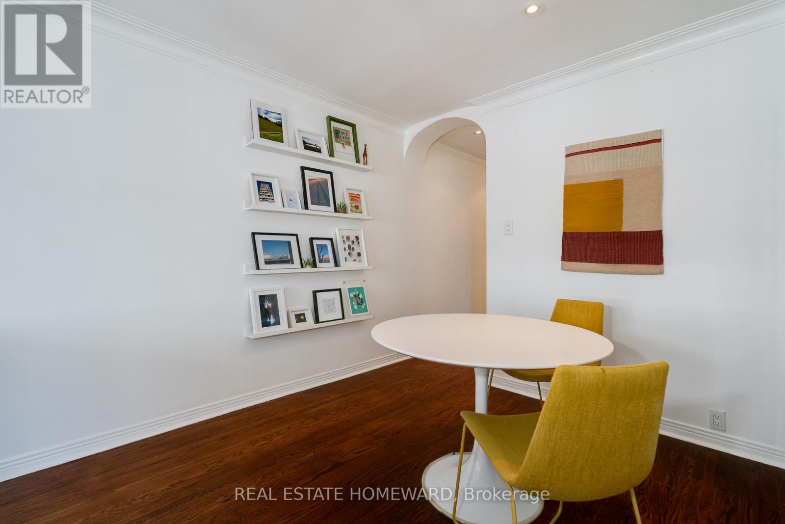 406 - 150 Farnham Avenue, Toronto, Ontario  M4V 1H5 - Photo 10 - C12774442