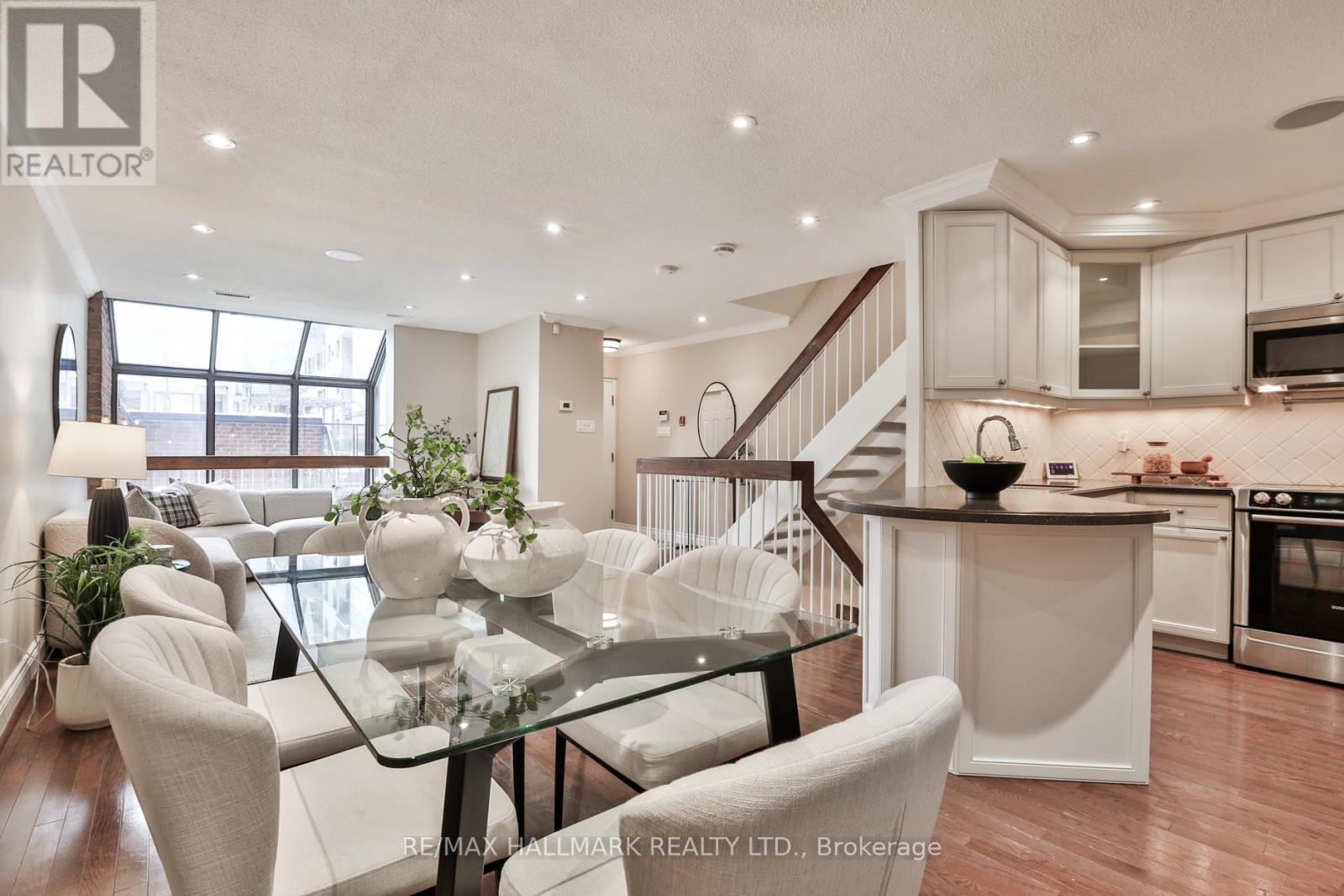 A12 - 142 Pears Avenue, Toronto (Annex), Ontario  M5R 1T2 - Photo 10 - C12774454