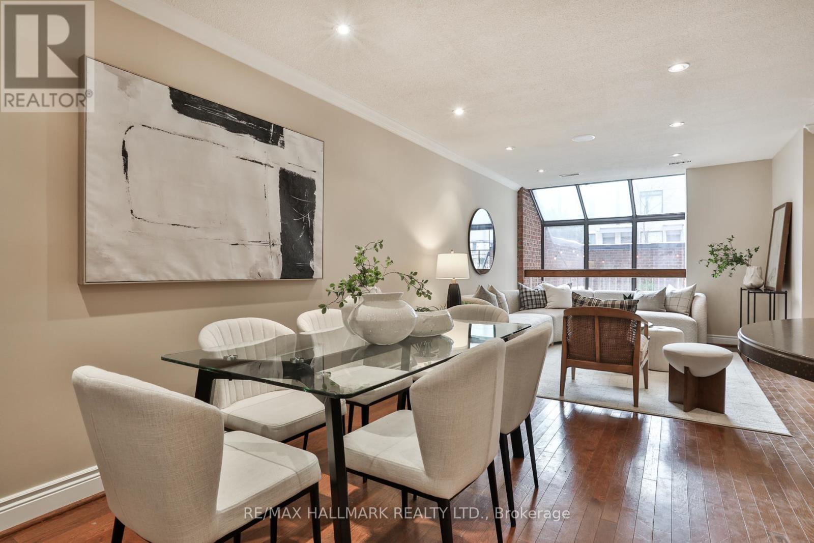 A12 - 142 Pears Avenue, Toronto (Annex), Ontario  M5R 1T2 - Photo 6 - C12774454