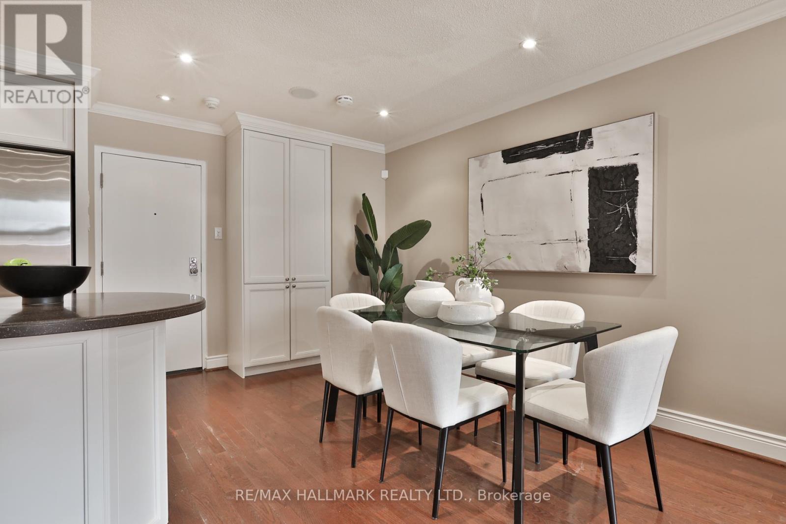 A12 - 142 Pears Avenue, Toronto (Annex), Ontario  M5R 1T2 - Photo 7 - C12774454