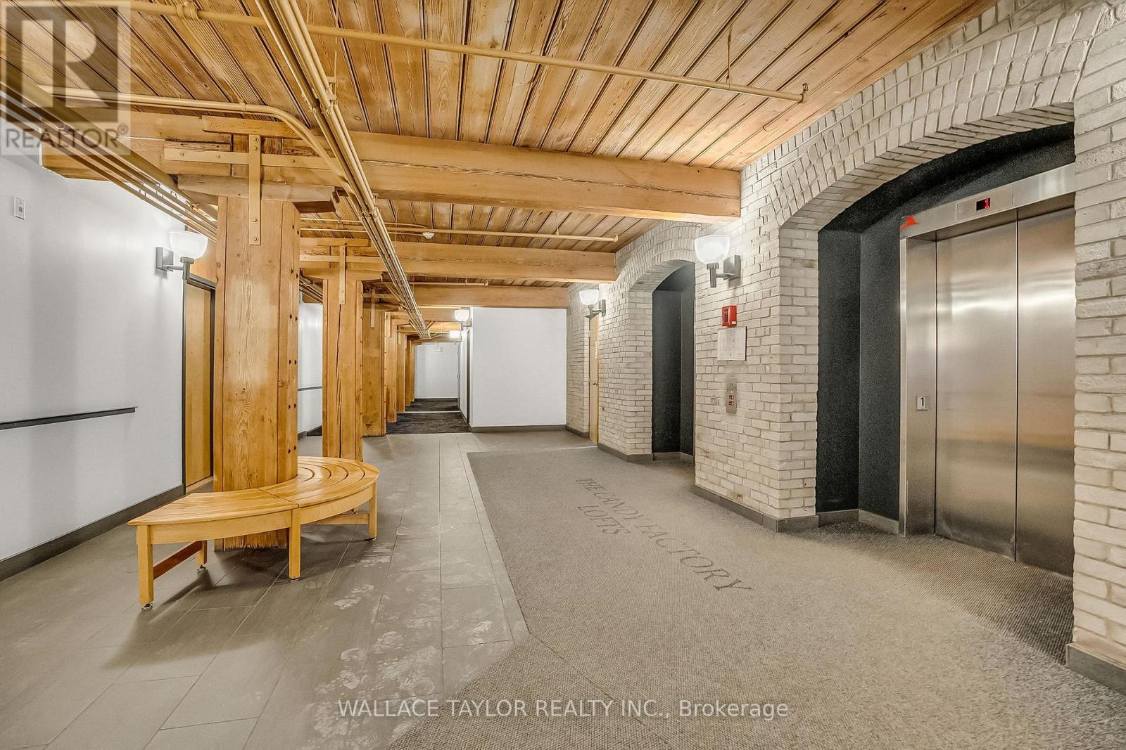 208 - 993 Queen Street W, Toronto, Ontario  M6J 1H2 - Photo 2 - C12774476